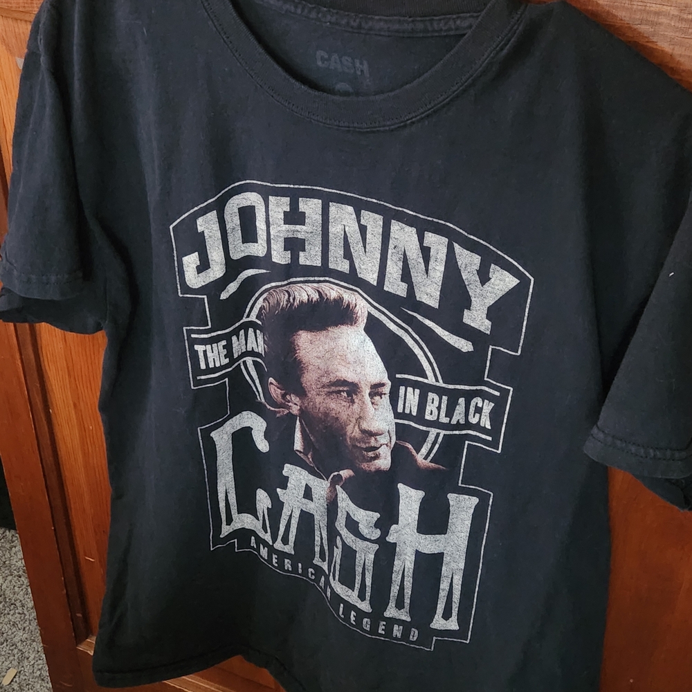 Johnny Cash Black Graphic Tee - Men's Short Sleeve